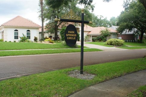 Casa en venta en Orlando, Florida, 4 dormitorios, 272.48 m2 № 1911321 - foto 4