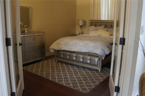 Casa en venta en Orlando, Florida, 4 dormitorios, 272.48 m2 № 1911321 - foto 27