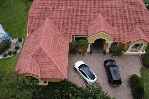 Casa en venta en Orlando, Florida, 4 dormitorios, 272.48 m2 № 1911321 - foto 5