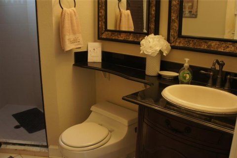 Casa en venta en Orlando, Florida, 4 dormitorios, 272.48 m2 № 1911321 - foto 24