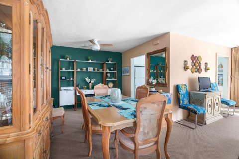 Condo in Fort Lauderdale, Florida, 1 bedroom № 2399950 - photo 10