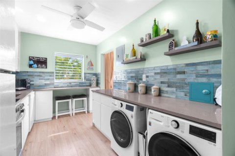 Condo in Fort Lauderdale, Florida, 1 bedroom № 2399950 - photo 6