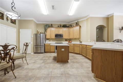 House in Wesley Chapel, Florida 4 bedrooms, 238.2 sq.m. № 2324218 - photo 10