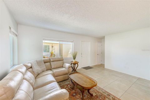 Купить кондоминиум в Клируотер, Флорида 4 комнаты, 79.15м2, № 1634800 - фото 11