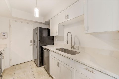 Copropriété à vendre à Clearwater, Floride: 2 chambres, 79.15 m2 № 1634800 - photo 15