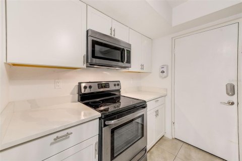 Купить кондоминиум в Клируотер, Флорида 4 комнаты, 79.15м2, № 1634800 - фото 16
