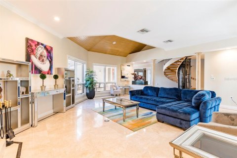 Casa en venta en Largo, Florida, 6 dormitorios, 1114.27 m2 № 2205661 - foto 15