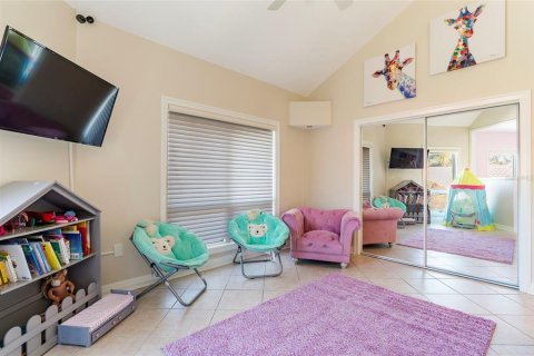 Casa en venta en Largo, Florida, 6 dormitorios, 1114.27 m2 № 2205661 - foto 18