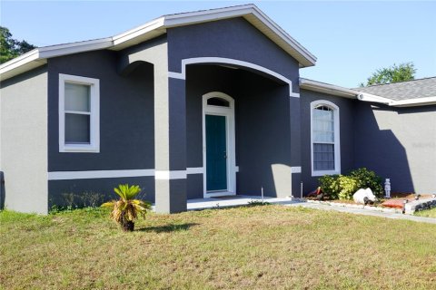 House in Lakeland, Florida 4 bedrooms, 153.94 sq.m. № 1812413 - photo 2