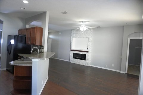 House in Lakeland, Florida 4 bedrooms, 153.94 sq.m. № 1812413 - photo 9
