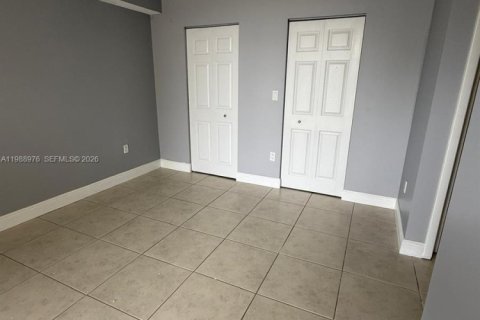 Купить кондоминиум в Майами, Флорида 3 спальни, № 2050757 - фото 15