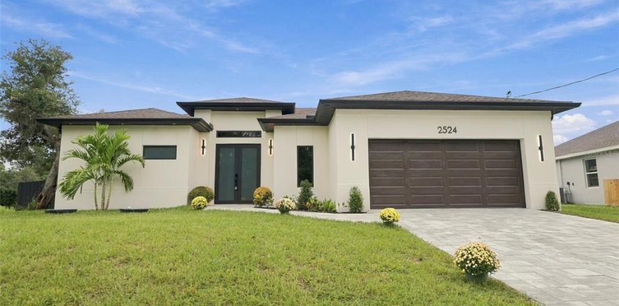 Villa ou maison à North Port, Floride 3 chambres, 161.74 m2 № 2409849