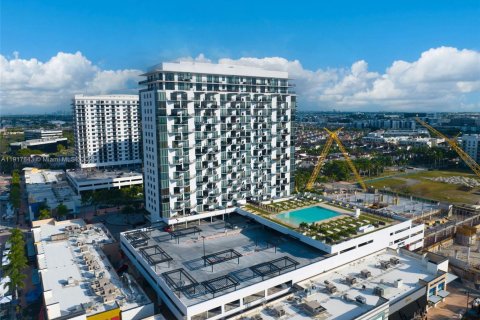 Condo in Doral, Florida, 2 bedrooms  № 1973171 - photo 27