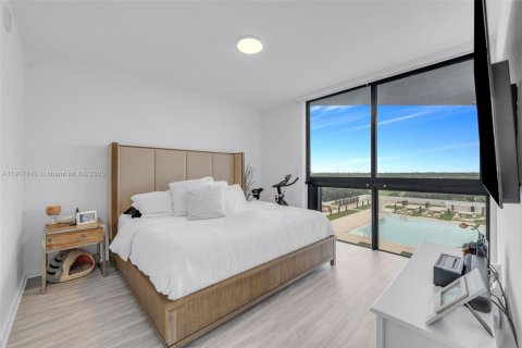 Condo in Doral, Florida, 2 bedrooms  № 1973171 - photo 19