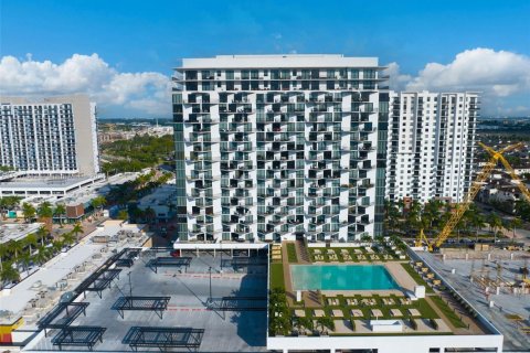 Condo in Doral, Florida, 2 bedrooms  № 1973171 - photo 26