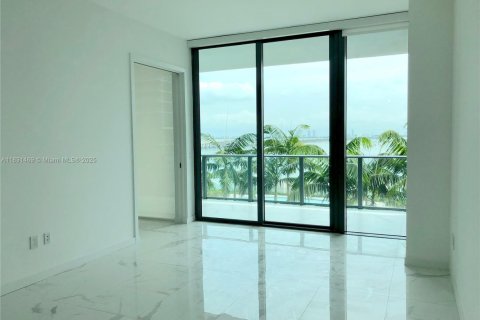 Condominio en venta en Miami, Florida, 2 dormitorios, 106.19 m2 № 1807909 - foto 6
