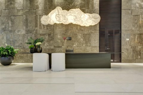 Condominio en venta en Miami, Florida, 2 dormitorios, 106.19 m2 № 1807909 - foto 16
