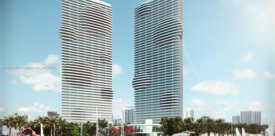 Condominio en Miami, Florida, 2 dormitorios  № 1807909
