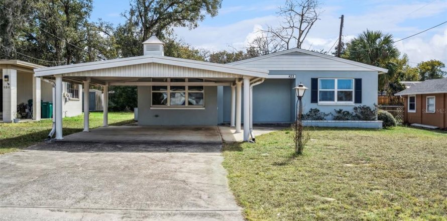 Villa ou maison à Eustis, Floride 3 chambres, 177.63 m2 № 2314830