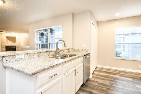 Casa en venta en Orlando, Florida, 3 dormitorios, 128.11 m2 № 1680662 - foto 9