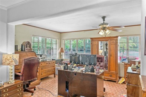 House in Winter Park, Florida 3 bedrooms, 306.3 sq.m. № 1909510 - photo 12