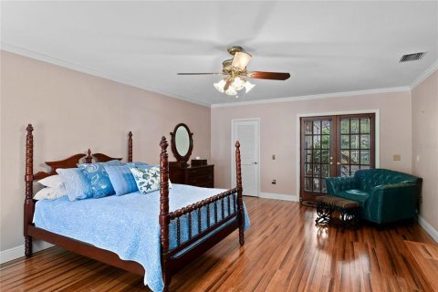 House in Winter Park, Florida 3 bedrooms, 306.3 sq.m. № 1909510 - photo 30