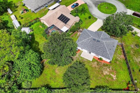 House in Palm Bay, Florida 3 bedrooms, 153.1 sq.m. № 1879327 - photo 4