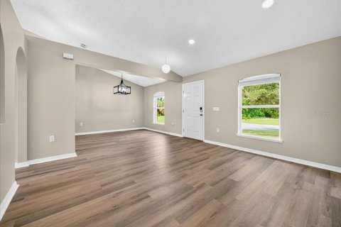 House in Palm Bay, Florida 3 bedrooms, 153.1 sq.m. № 1879327 - photo 13