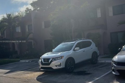 Touwnhouse à vendre à Davie, Floride: 3 chambres, 147.71 m2 № 1966809 - photo 3