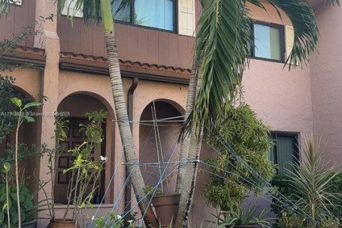 Touwnhouse à vendre à Davie, Floride: 3 chambres, 147.71 m2 № 1966809 - photo 1