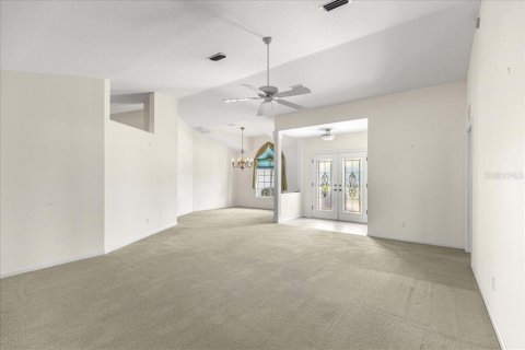 Casa en venta en Ocala, Florida, 3 dormitorios, 162.86 m2 № 2368976 - foto 5