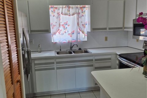 Copropriété à louer à Hialeah, Floride: 2 chambres, 89.19 m2 № 1875069 - photo 26