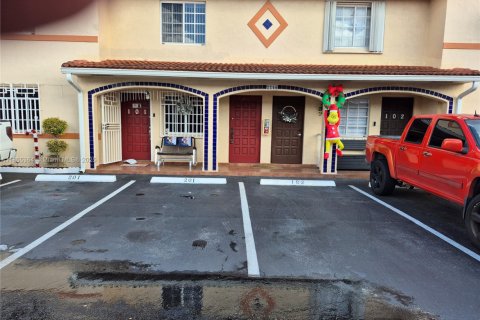 Copropriété à louer à Hialeah, Floride: 2 chambres, 89.19 m2 № 1875069 - photo 29