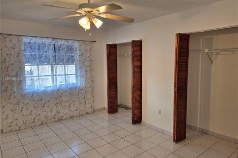 Copropriété à louer à Hialeah, Floride: 2 chambres, 89.19 m2 № 1875069 - photo 21