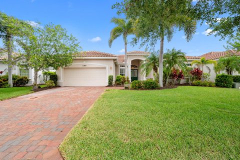 Villa ou maison à vendre à Port St. Lucie, Floride: 3 chambres, 235.14 m2 № 2085175 - photo 3