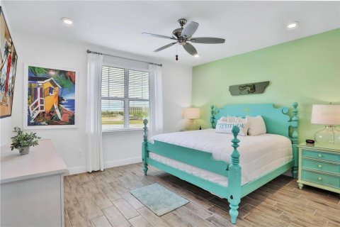 Casa en venta en Kissimmee, Florida, 8 dormitorios, 402.73 m2 № 1561756 - foto 17