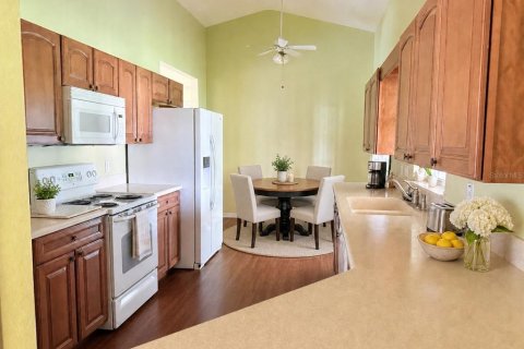 House in MAJESTIC OAKS in Ocala, Florida 3 bedrooms, 195 sq.m. № 2225979 - photo 11