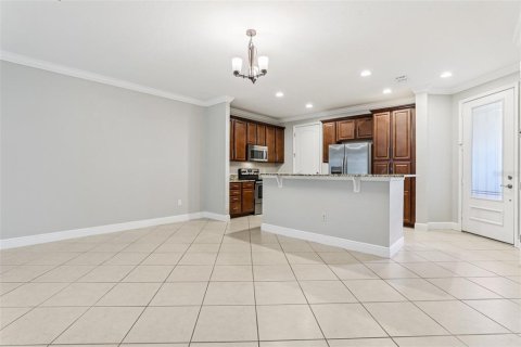 Touwnhouse à vendre à Orlando, Floride: 3 chambres, 167.04 m2 № 1909096 - photo 11