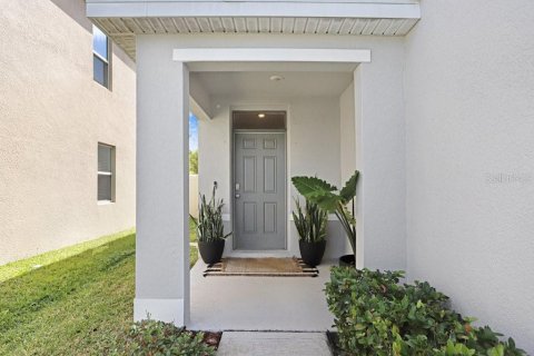 House in Odessa, Florida 4 bedrooms, 209.96 sq.m. № 2156075 - photo 3