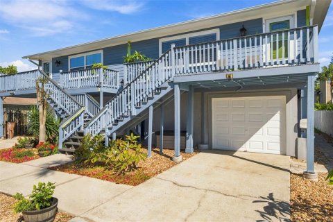 Immobilier commercial à vendre à Indian Rocks Beach, Floride: 4 chambres, 157.93 m2 № 2430383 - photo 3