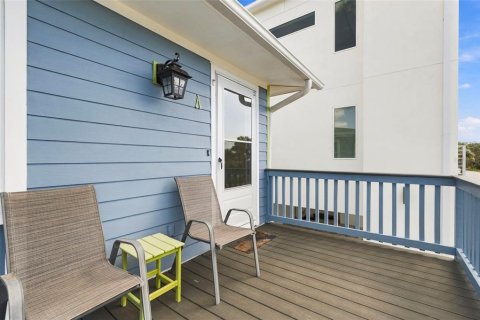 Immobilier commercial à vendre à Indian Rocks Beach, Floride: 4 chambres, 157.93 m2 № 2430383 - photo 5