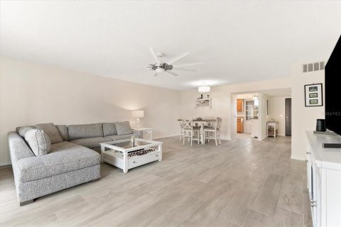 Condo in Nokomis, Florida, 2 bedrooms  № 1057276 - photo 25