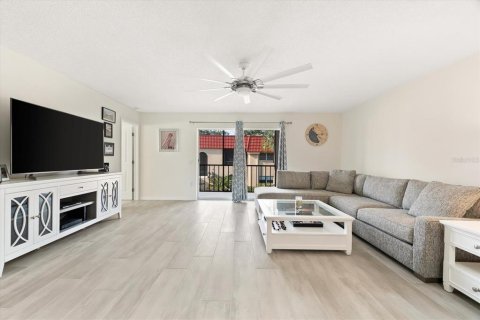 Condo in Nokomis, Florida, 2 bedrooms  № 1057276 - photo 20