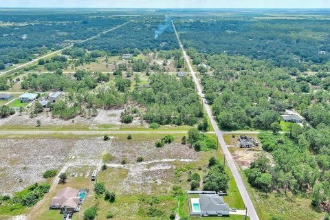 Land in Lehigh Acres, Florida № 2164349 - photo 12