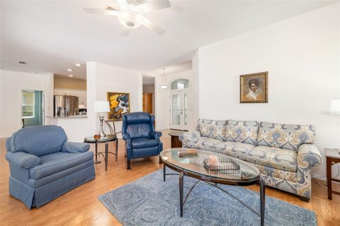 House in Sarasota, Florida 2 bedrooms, 166.57 sq.m. № 1884469 - photo 9