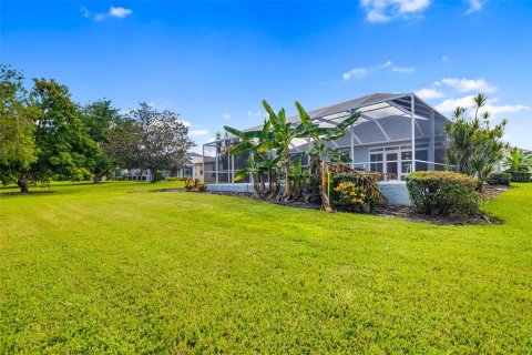 House in Sarasota, Florida 2 bedrooms, 166.57 sq.m. № 1884469 - photo 30