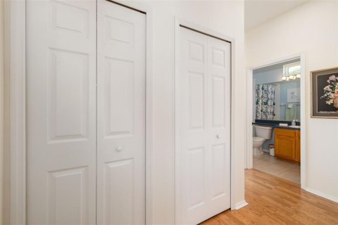 House in Sarasota, Florida 2 bedrooms, 166.57 sq.m. № 1884469 - photo 22