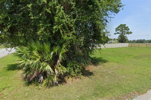 Land in Deltona, Florida № 1733885 - photo 1
