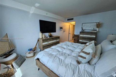 Condominio en alquiler en Hollywood, Florida, 1 dormitorio, 69.21 m2 № 1878358 - foto 30