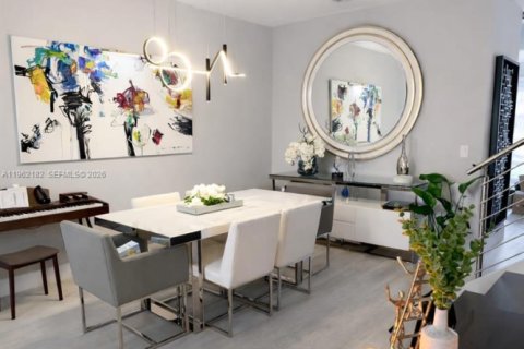 Купить таунхаус в Дорал, Флорида 4 спальни, 169.64м2, № 2024843 - фото 12